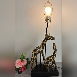 Vintage Handcarved Wooden Giraffe & Baby Portable Table Lamp 1980s‎
